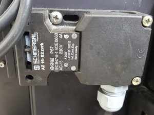 Thumbnail image of Parts of a Melles Griot Coherent MoFlo Laser Cytomation System Lab