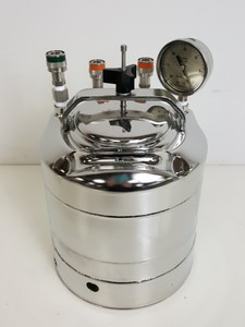 Thumbnail image of Parts of a Melles Griot Coherent MoFlo Laser Cytomation System Lab