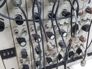 Thumbnail image of Parts of a Melles Griot Coherent MoFlo Laser Cytomation System Lab
