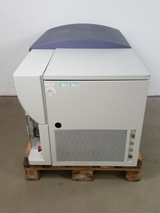 Thumbnail image of BD Biosciences FACSAria II Cell Sorter with Fluidics Cart and Buffalo Filter Lab