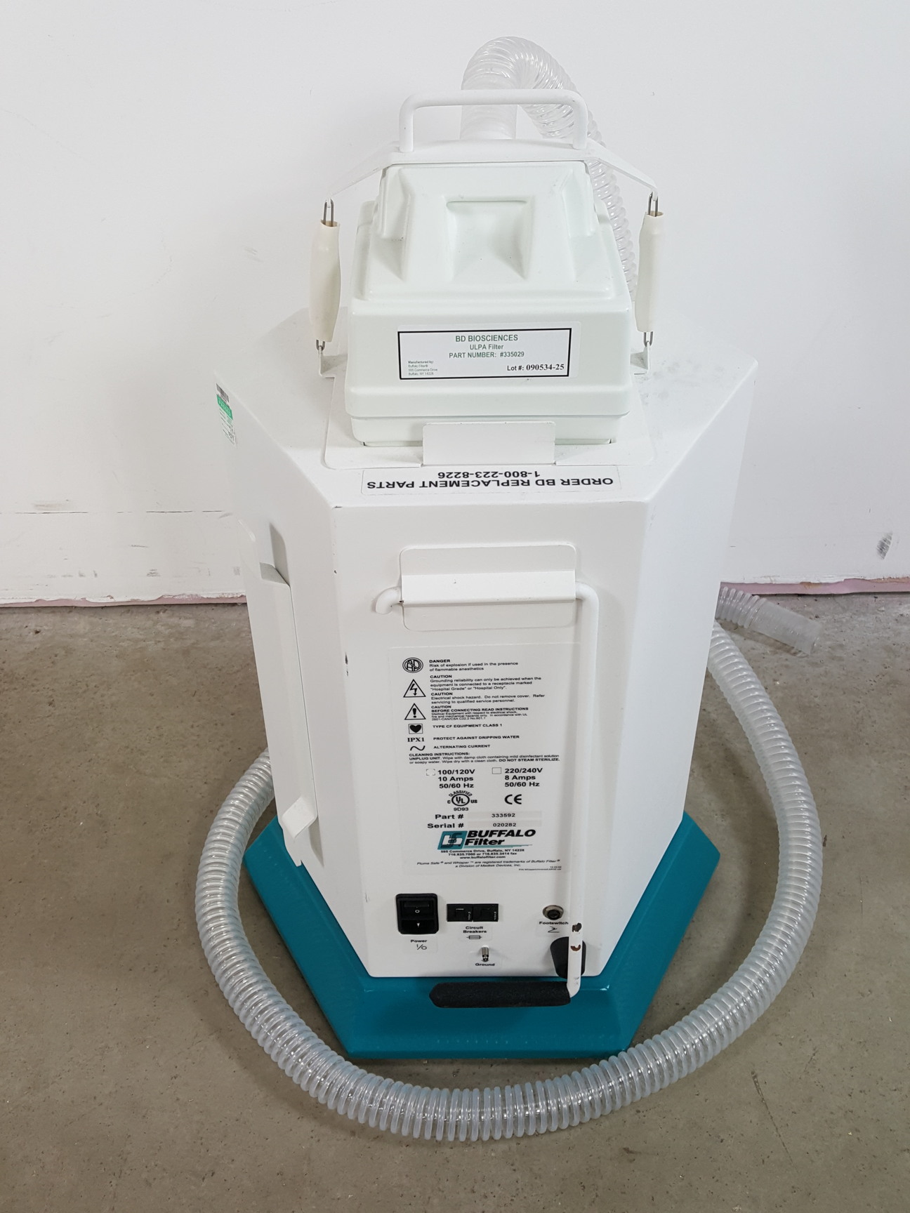 Image of BD Biosciences FACSAria II Cell Sorter with Fluidics Cart and Buffalo Filter Lab