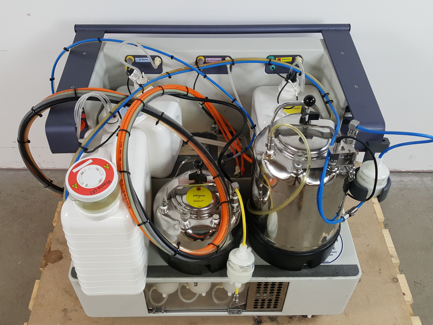 Image of BD Biosciences FACSAria II Cell Sorter with Fluidics Cart and Buffalo Filter Lab