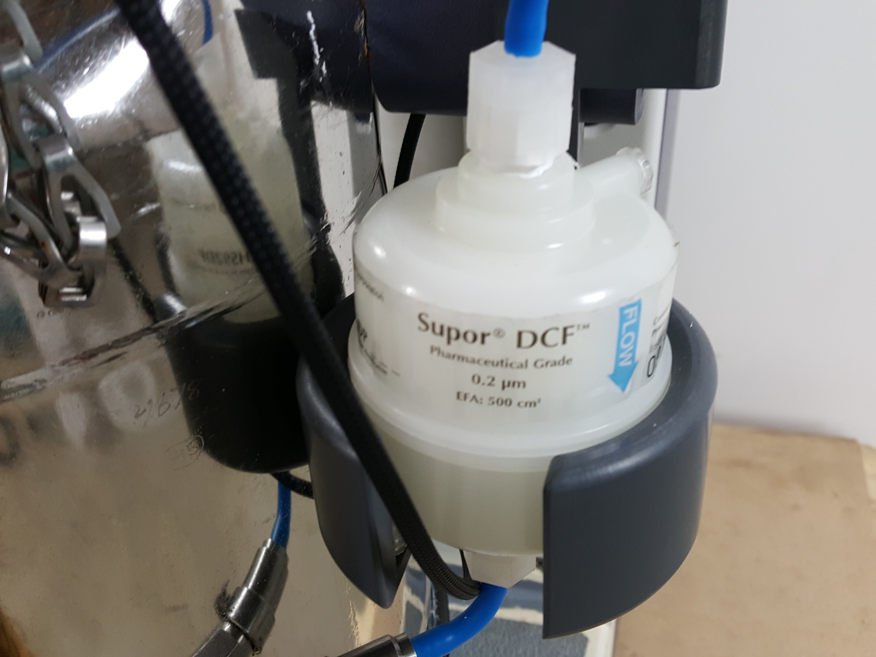 Image of BD Biosciences FACSAria II Cell Sorter with Fluidics Cart and Buffalo Filter Lab