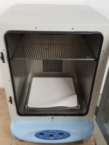 Thumbnail image of Thermo Scientific MaxQ 6000 Refrigerated Incubator Shaker SHKE6000-8CE Faulty