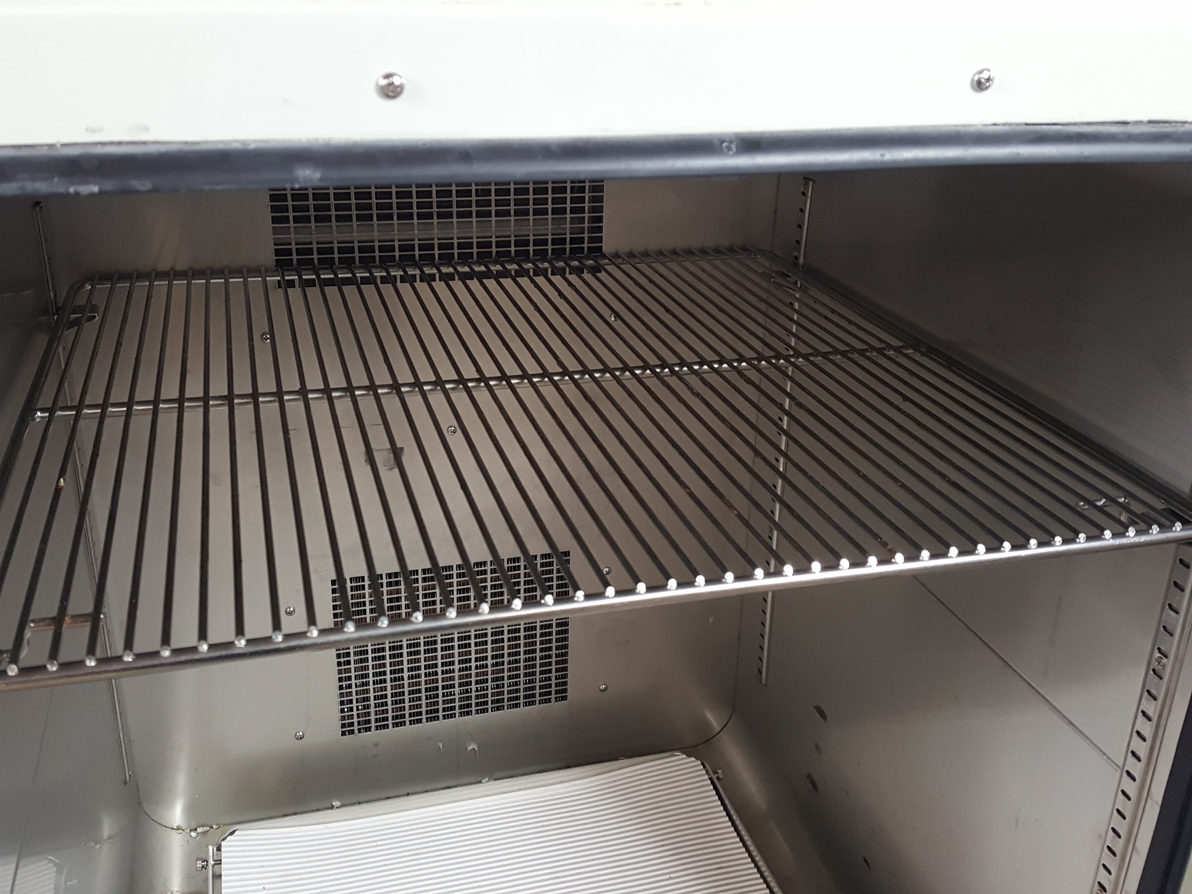 Image of Thermo Scientific MaxQ 6000 Refrigerated Incubator Shaker SHKE6000-8CE Faulty