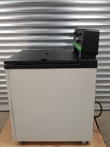 Thumbnail image of Sorvall Instruments RC-3B Refrigerated Ultracentrifuge w/ 5000rpm Rotor Lab