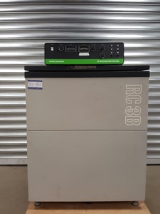 Thumbnail image of Sorvall Instruments RC-3B Refrigerated Ultracentrifuge w/ 5000rpm Rotor Lab