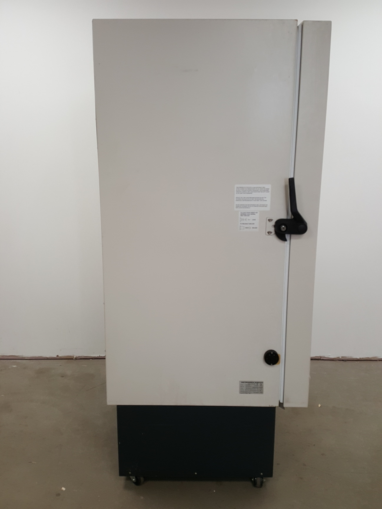 Image of New Brunswick Ultra Low Temperature High Efficiency Freezer U570 -86 HEF Lab