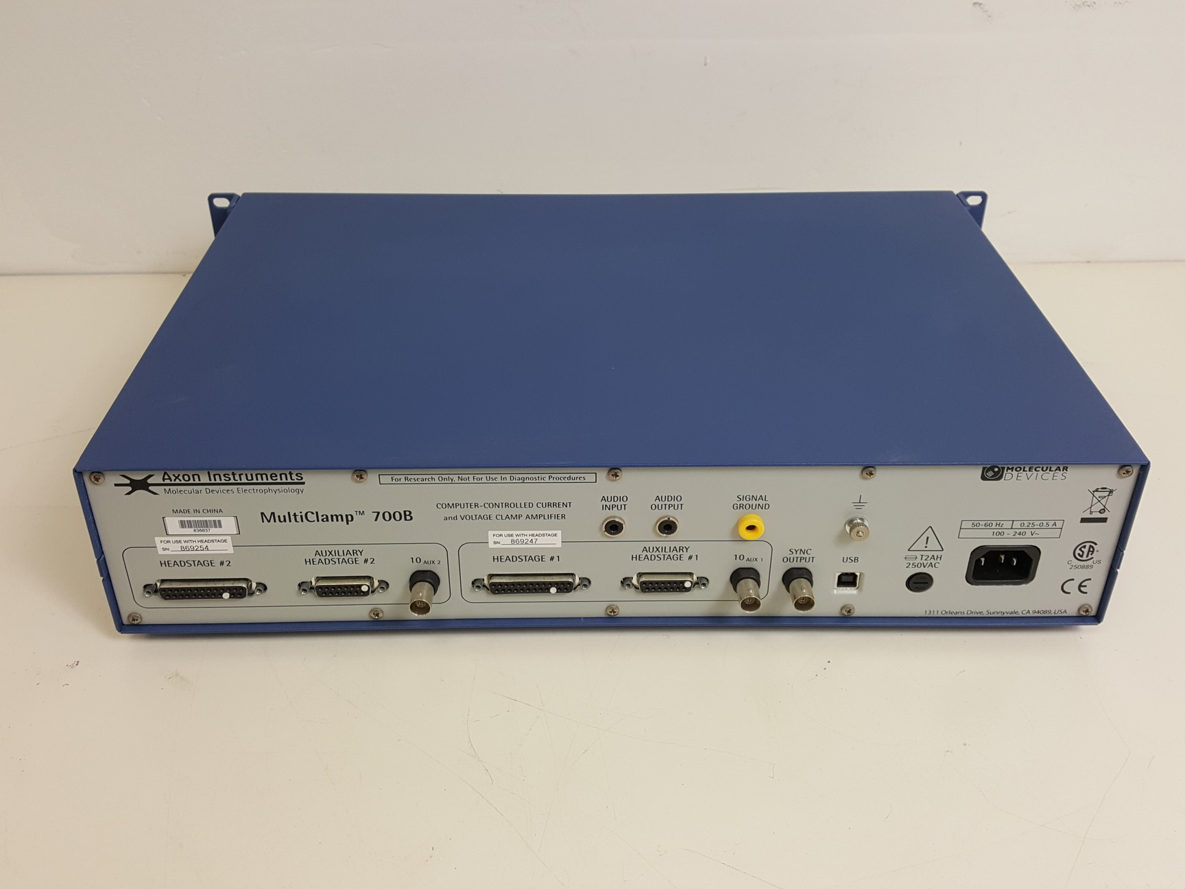 Axon Instruments Axon Instruments Molecular Devices Multiclamp 700B & Digidata 1550A Lab