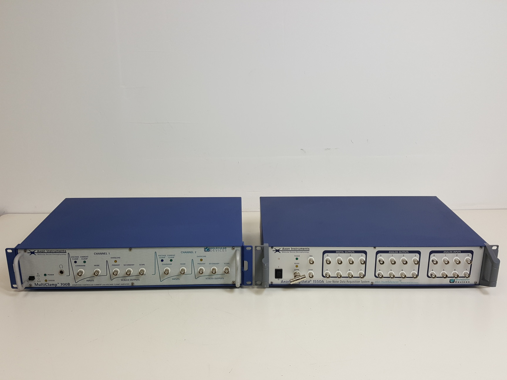 Image of Axon Instruments Molecular Devices Multiclamp 700B  &  Digidata 1550A Lab 