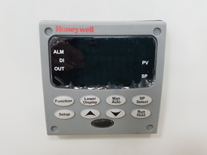 Thumbnail image of Oxford Instruments Plasmalab 80 Plus System Plasma Deposition Lab PECVD