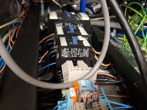 Thumbnail image of VTE Ltd. EBS 1800 Cryo Pump & Control System Lab