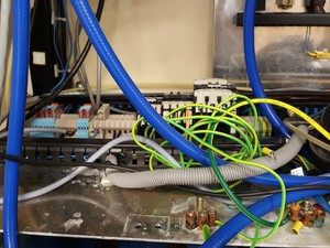 Thumbnail image of VTE Ltd. EBS 1800 Cryo Pump & Control System Lab