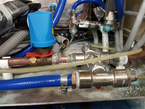 Thumbnail image of VTE Ltd. EBS 1800 Cryo Pump & Control System Lab