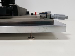 Thumbnail image of Finetech Fineplacer Bonding System - FE2, FB3uC/C, FA4./C/V/R, FD3.3 Lab