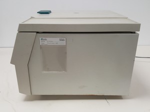 Thumbnail image of Heraeus Sepatech Biofuge 13 R Refrigerated Benchtop Centrifuge w/ 17000rpm Rotor