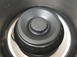 Thumbnail image of Heraeus Sepatech Biofuge 13 R Refrigerated Benchtop Centrifuge w/ 17000rpm Rotor