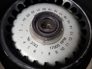 Thumbnail image of Heraeus Sepatech Biofuge 13 R Refrigerated Benchtop Centrifuge w/ 17000rpm Rotor