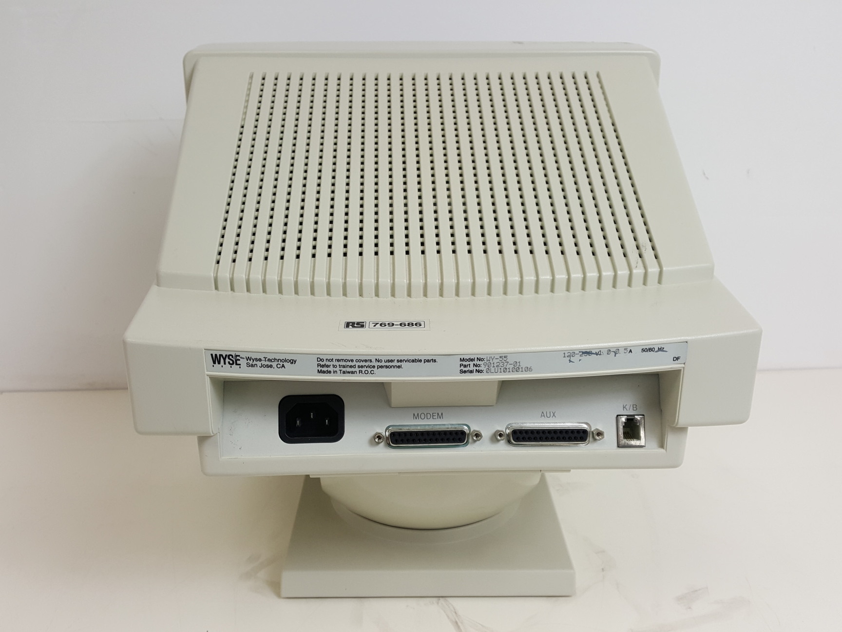 Image of WYSE WY-55 Display Terminal & Keyboard