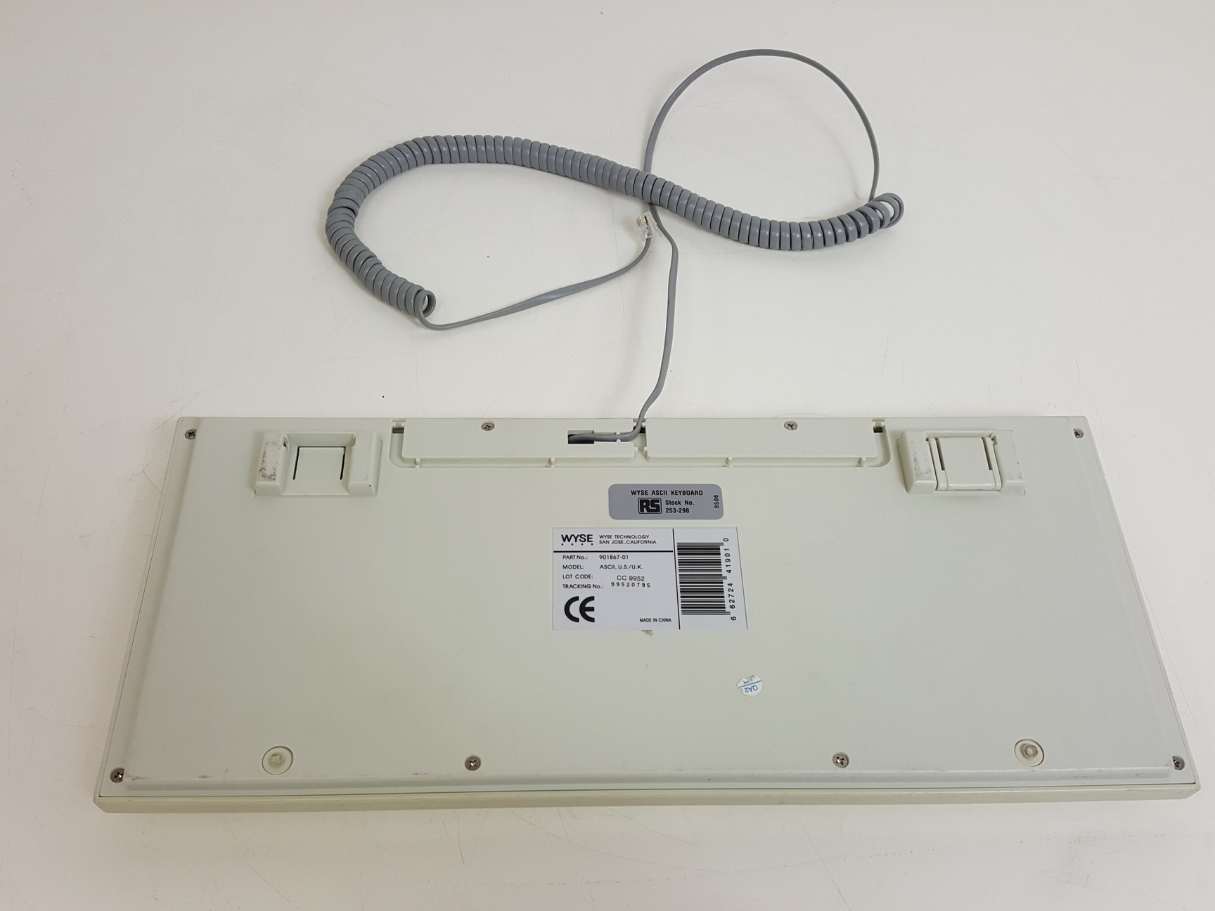 Image of WYSE WY-55 Display Terminal & Keyboard