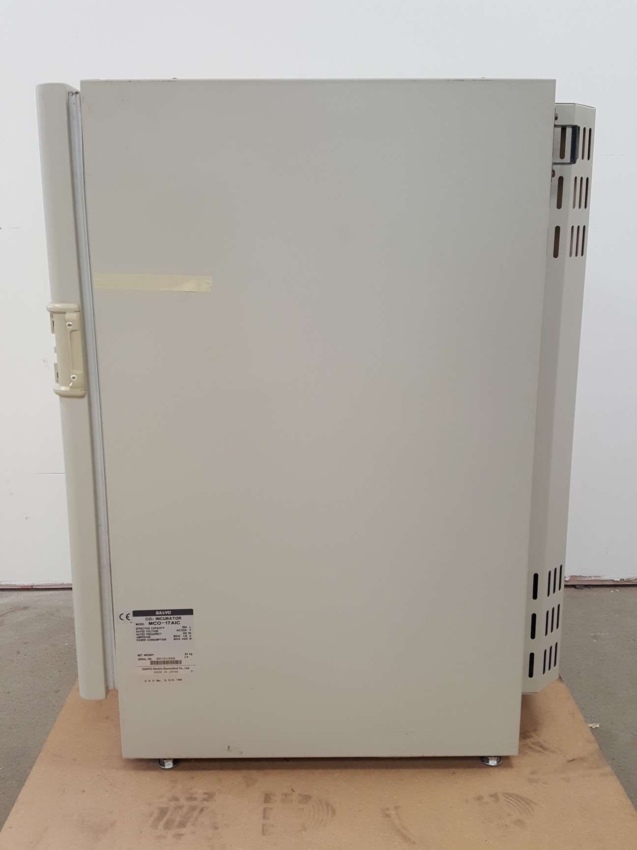 Image of Sanyo Model MCO-17AIC CO2 Laboratory Incubator Lab