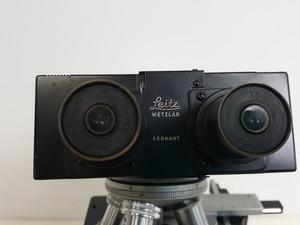 Thumbnail image of Ernst Leitz Wetzlar Microscope w/ 4 x Objectives - 170/0.17 170/- Lab