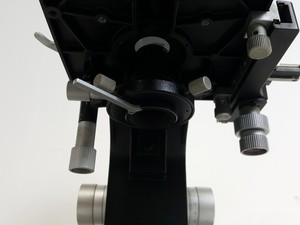 Thumbnail image of Ernst Leitz Wetzlar Microscope w/ 4 x Objectives - 170/0.17 170/- Lab