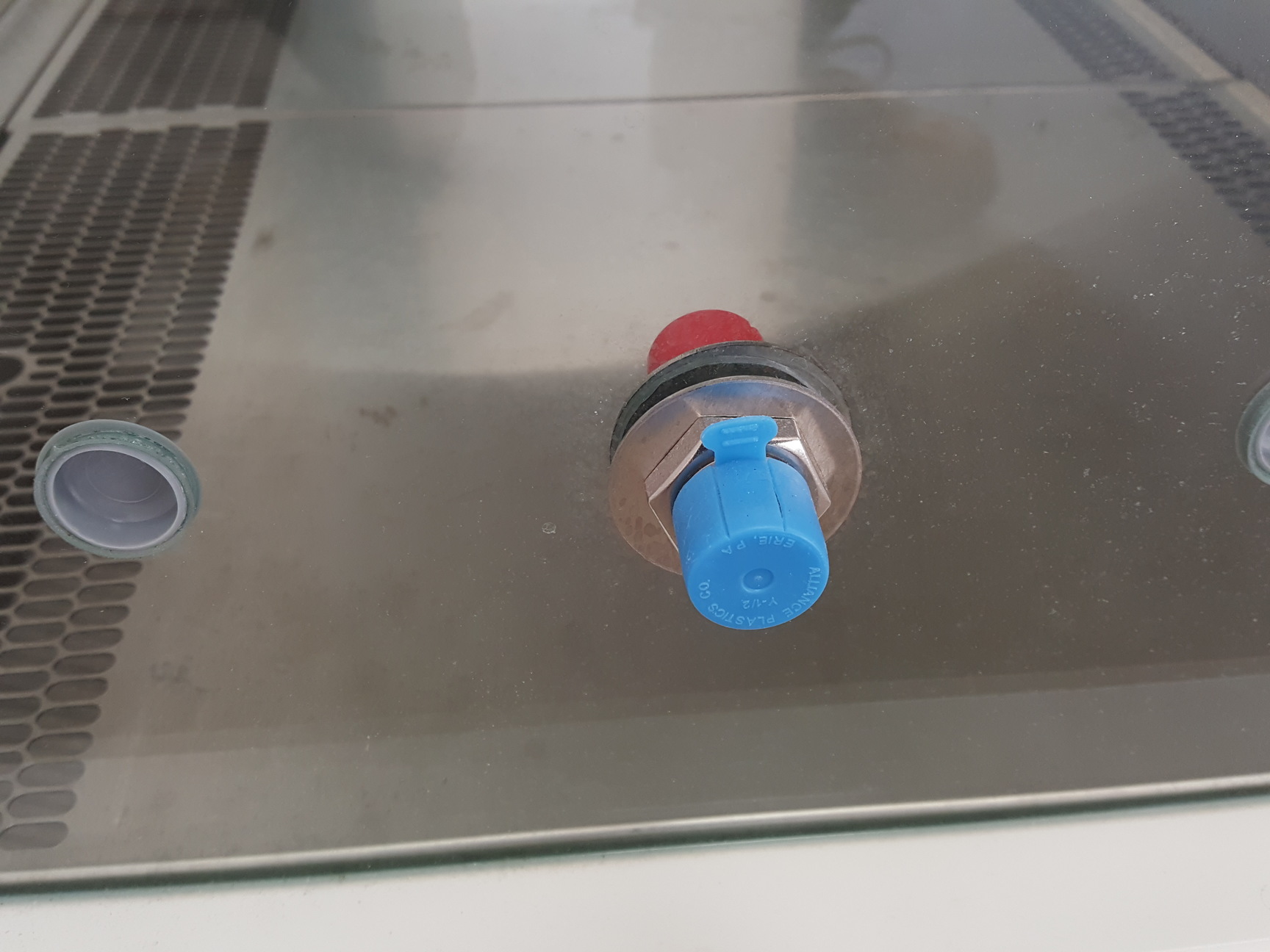 Image of KOJAIR Benchtop Safety Cabinet - SL-130 DEF Blue Series Class II Double HEPA Lab