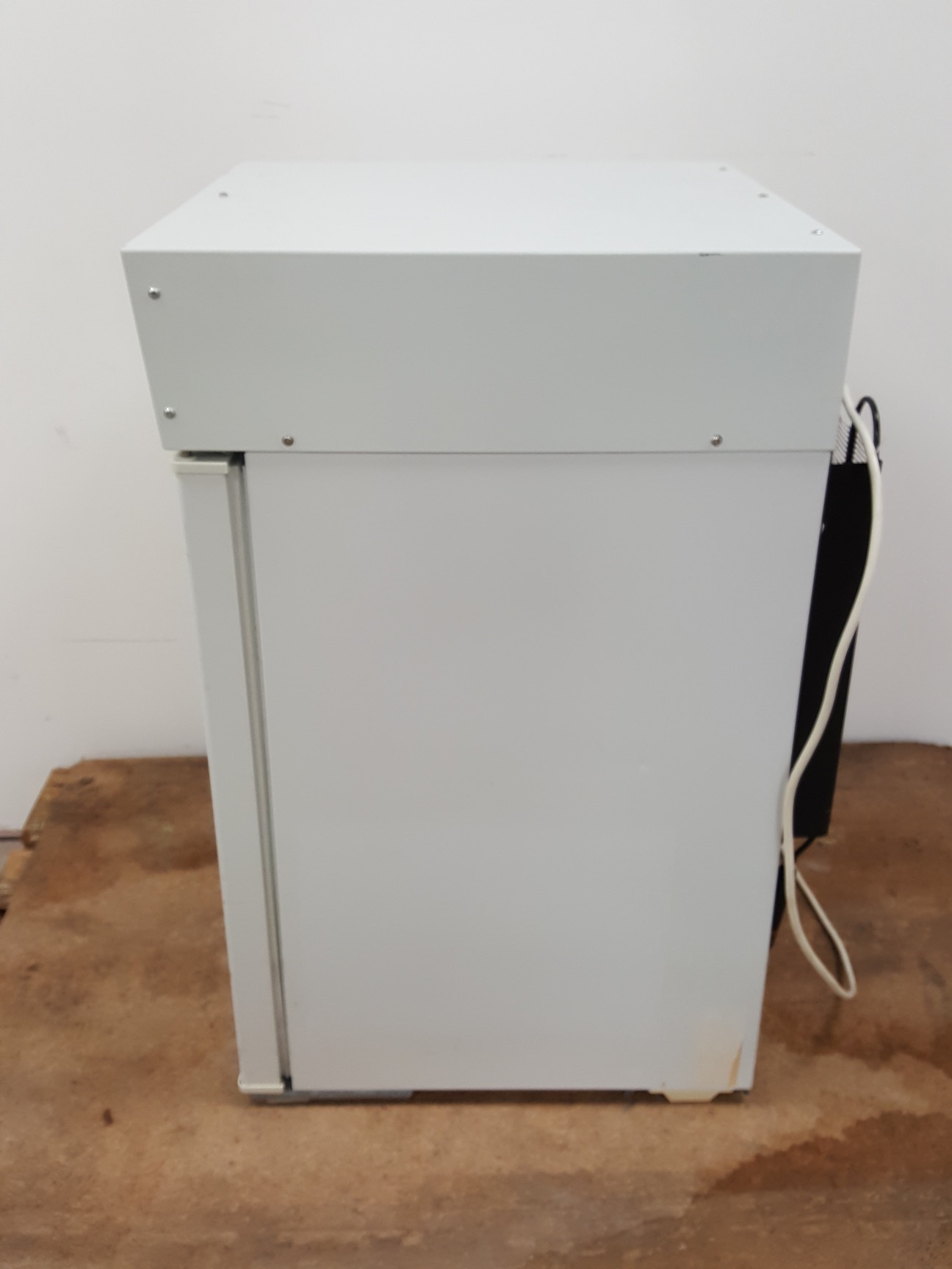 Image of LMS Cooled Laboratory Incubator Model - 305NP Lab