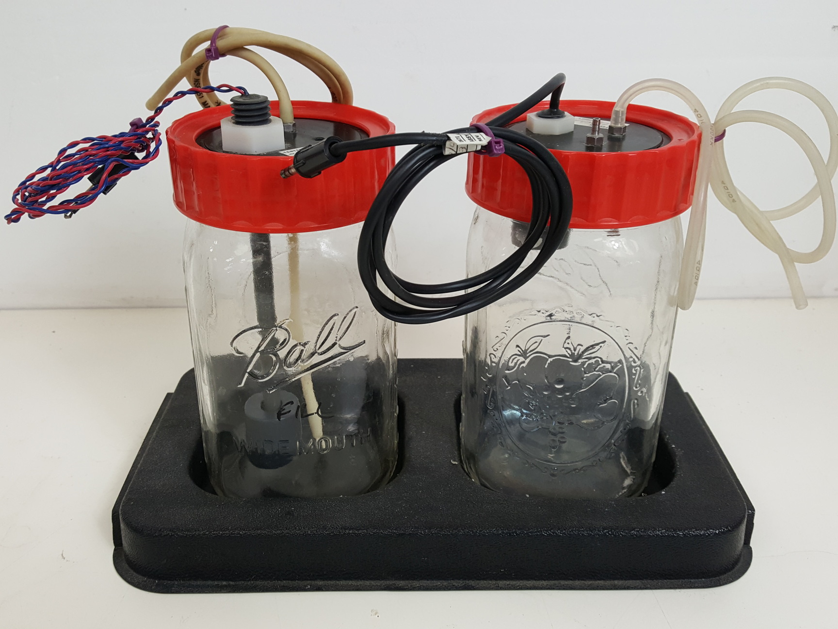 Image of Beckman Coulter Z2 Coulter Particle Count & Size Analyzer + Accessories Lab