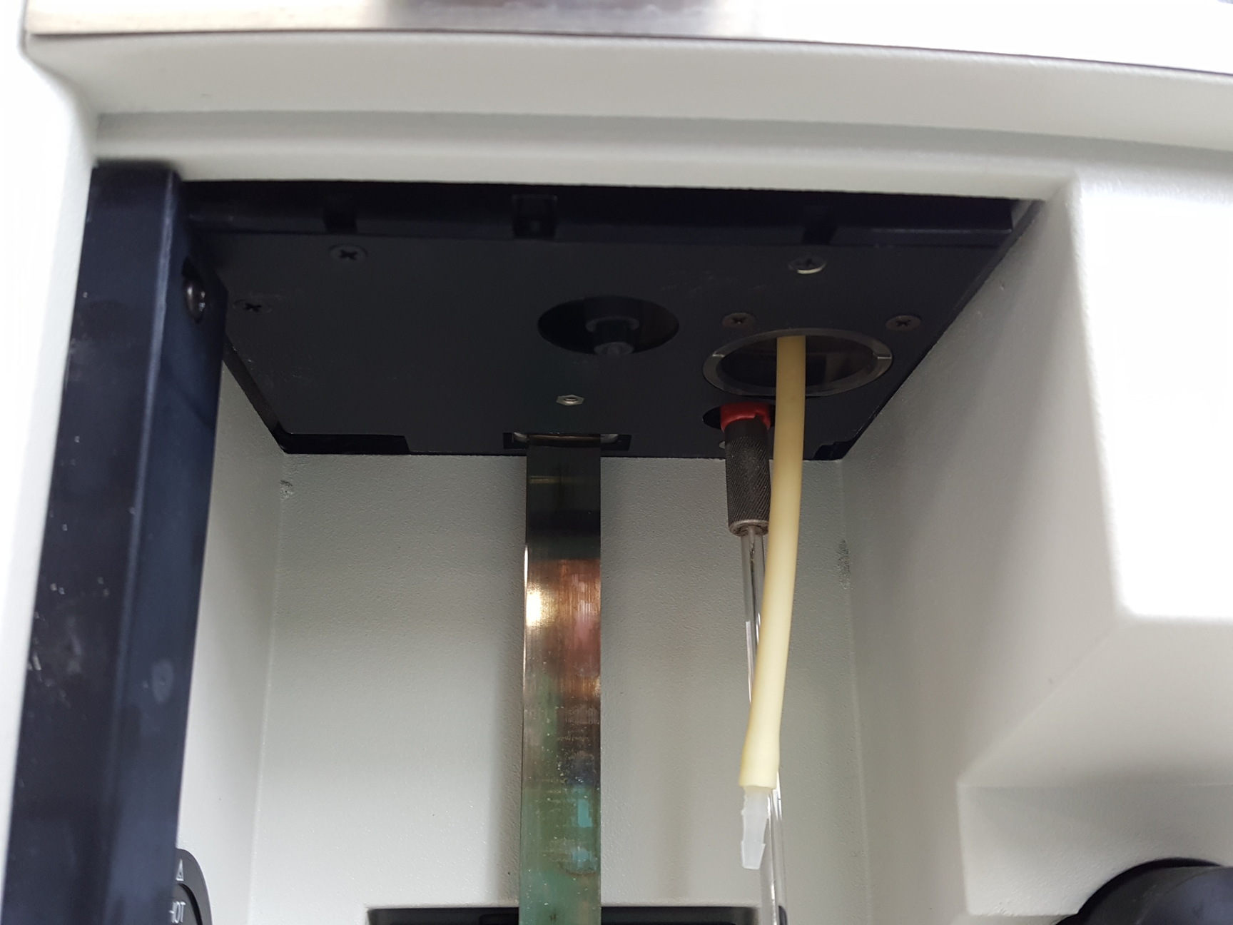 Image of Beckman Coulter Z2 Coulter Particle Count & Size Analyzer + Accessories Lab