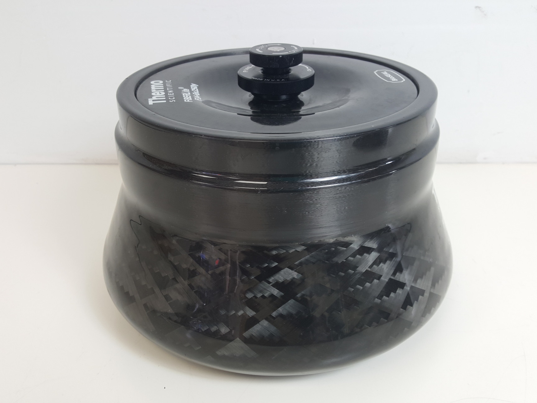 Image of Thermo Scientific Fiberlite F14-6X250y Centrifuge Rotor 14,000rpm 30,100 x g Lab