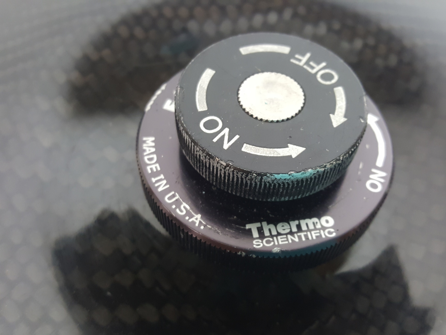 Image of Thermo Scientific Fiberlite F12-6x500 LEX Centrifuge Rotor 12000rpm 24 x 500 x g
