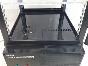 Thumbnail image of Sanplatec Sanpla Dry-Keeper Vertical Auto-Desiccator Cabinet Desiccator Lab