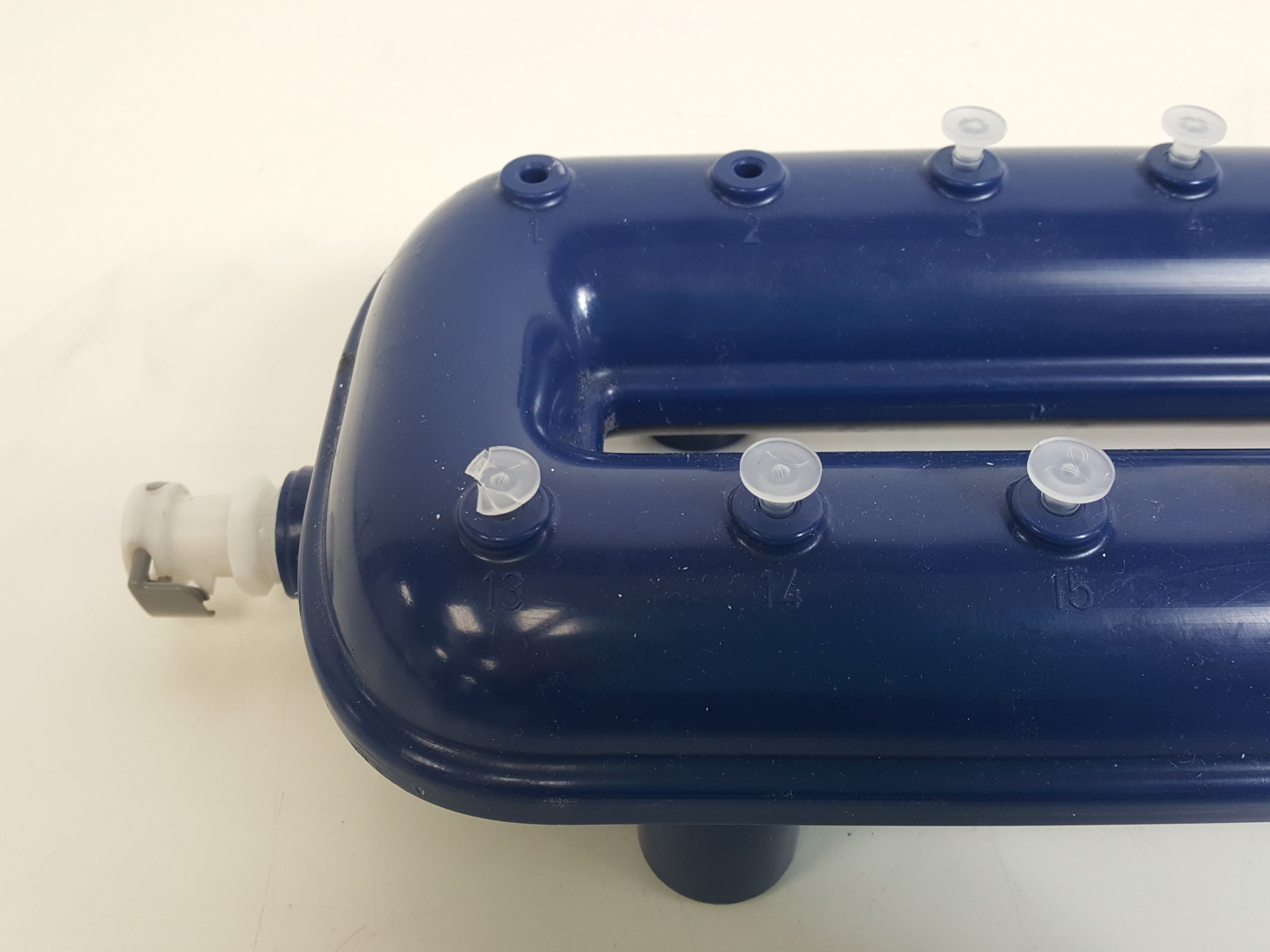 Image of Qiagen QI Vacuum Systems 24 Plus Manifold Lab