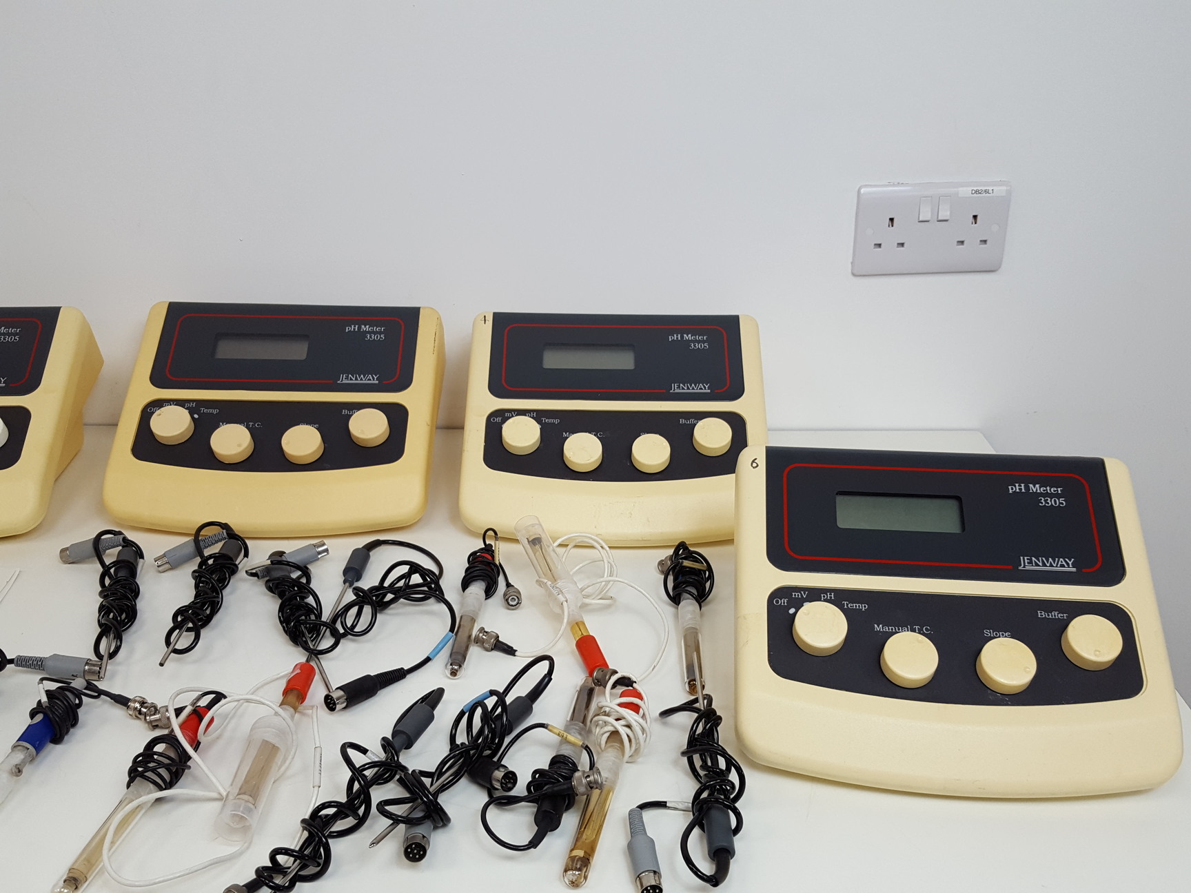 Image of 5 x Jenway Model 3305 pH Meters with Probes Lab