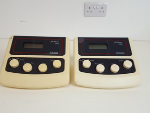 Thumbnail image of 5 x Jenway Model 3305 pH Meters with Probes Lab