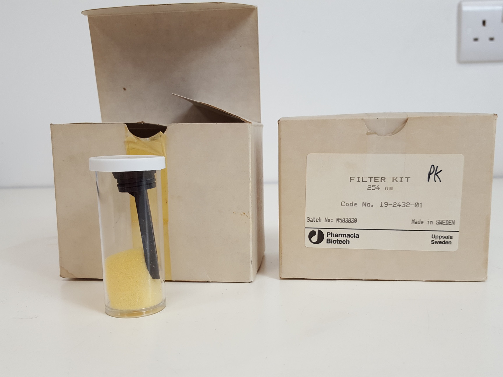 Image of Pharmacia LKB FPLC System - P-500, FRAC-100, P-50, UV-1, LCC-500 & Accessories 
