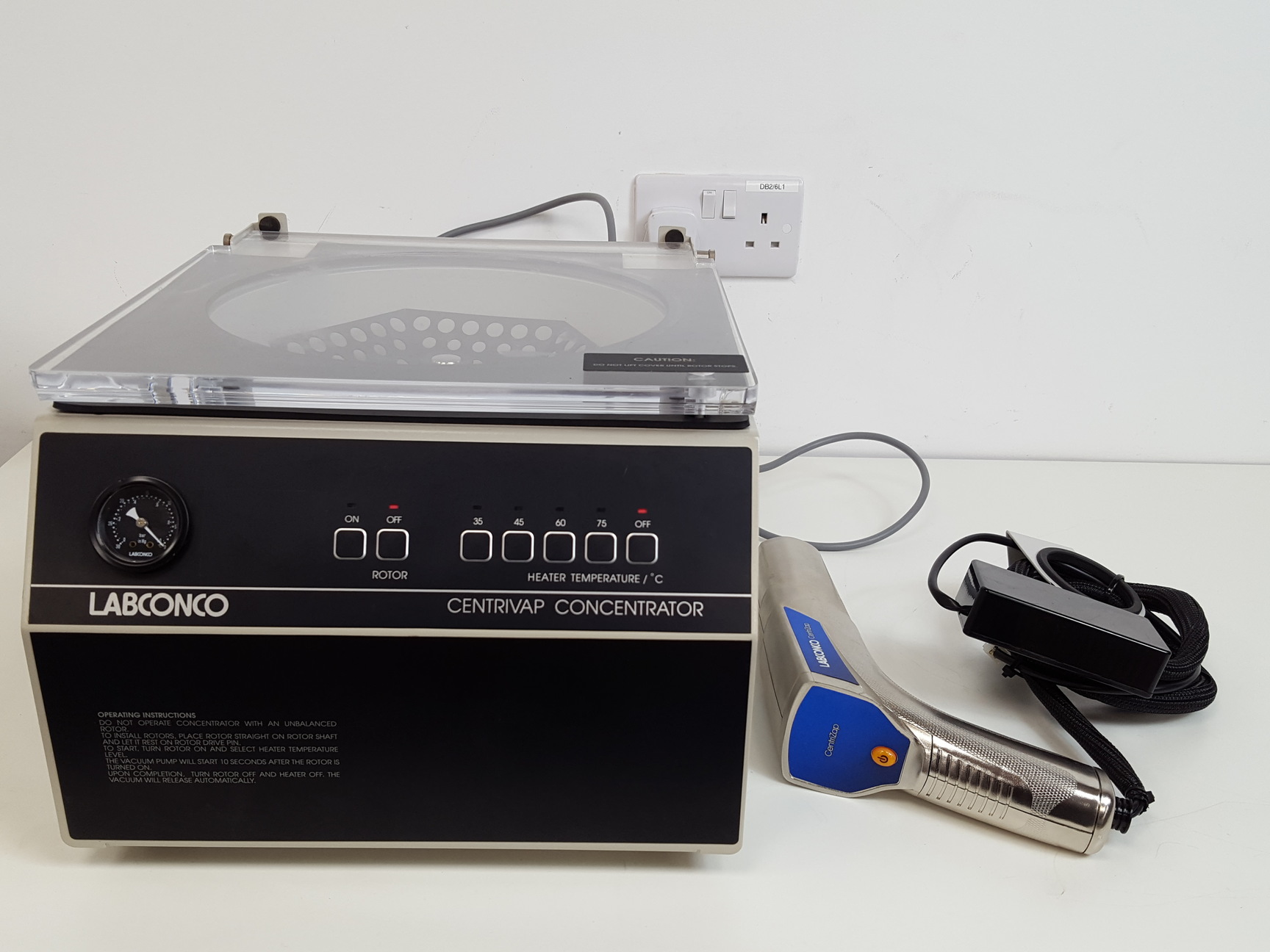 Image of LABCONCO Centrivap Concentrator Model: 78100-01 & CentriZap Strobe Gun Lab
