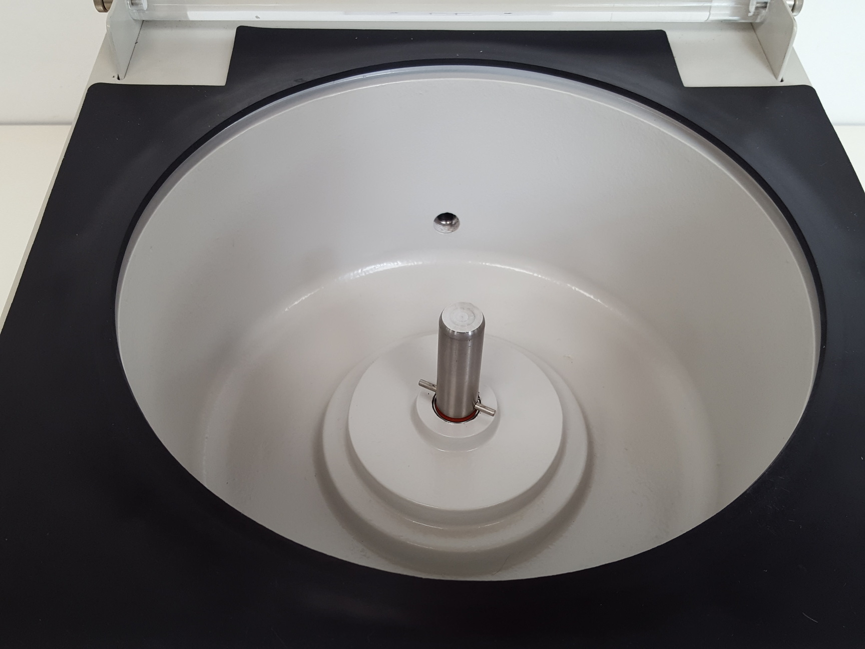 Image of LABCONCO Centrivap Concentrator Model: 78100-01 & CentriZap Strobe Gun Lab