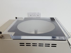 Thumbnail image of LABCONCO Centrivap Concentrator Model: 78100-01 & CentriZap Strobe Gun Lab