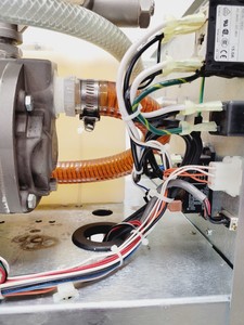 Thumbnail image of KODIAK Lytron Recirculating Chiller Model RC022H03FB2M066 w/ Turbine Pump Lab