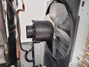 Thumbnail image of KODIAK Lytron Recirculating Chiller Model RC022H03FB2M066 w/ Turbine Pump Lab