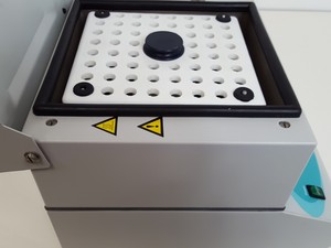 Thumbnail image of Labnet Vortemp 56 Benchtop Microplate Shaking Incubator Lab