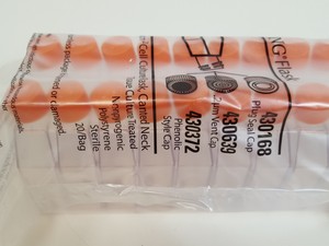 Thumbnail image of 11 x Bags of 20 x Corning 25cm2 Canted Neck Cell Culture Flasks Lab