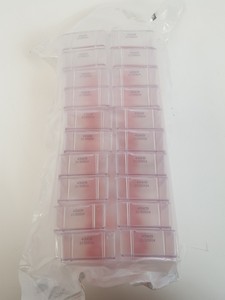 Thumbnail image of 11 x Bags of 20 x Corning 25cm2 Canted Neck Cell Culture Flasks Lab