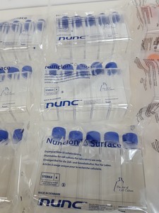 Thumbnail image of 9 x Bags of 5 x Cell Culture Flasks - Corning 75cm2 & Nunclon Surface 200ml Lab