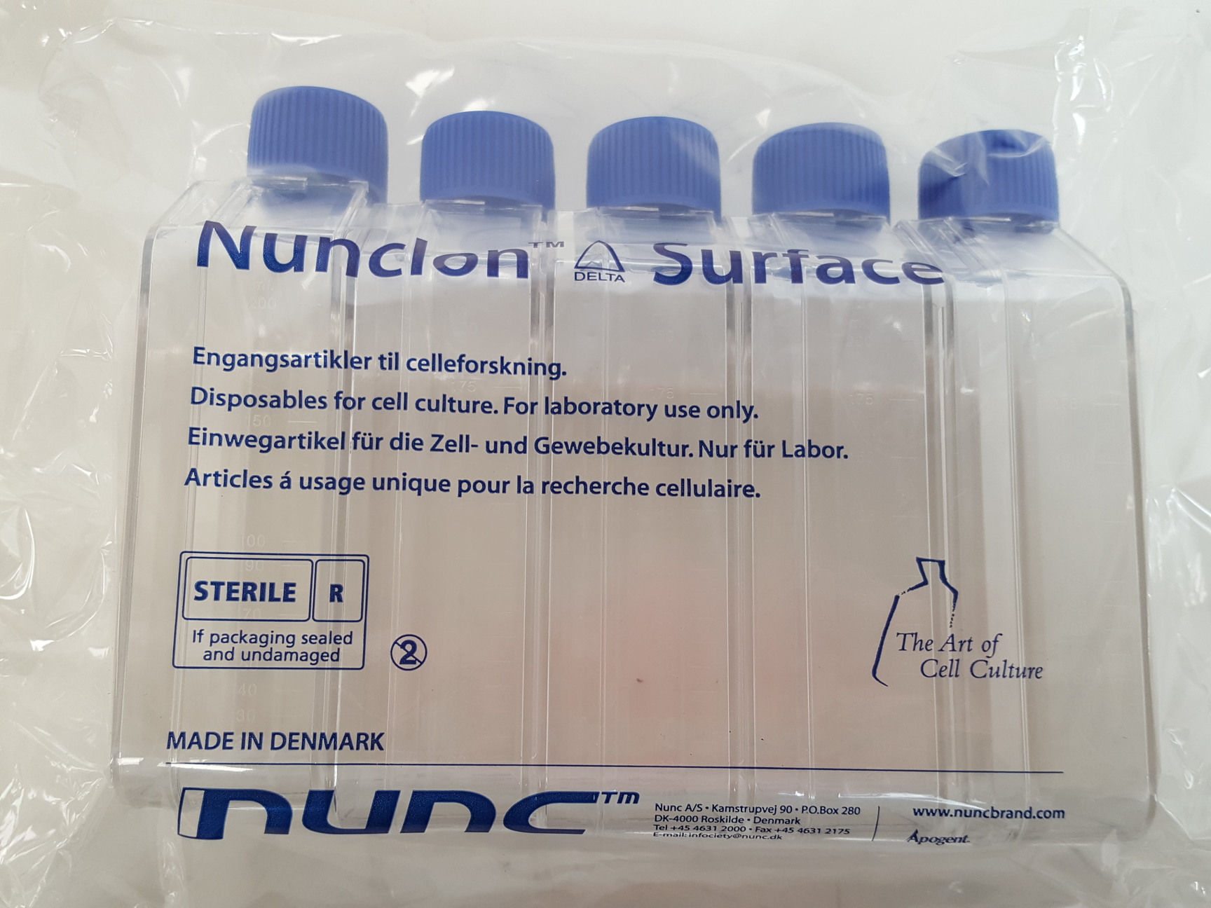 Image of 9 x Bags of 5 x Cell Culture Flasks - Corning 75cm2 & Nunclon Surface 200ml Lab