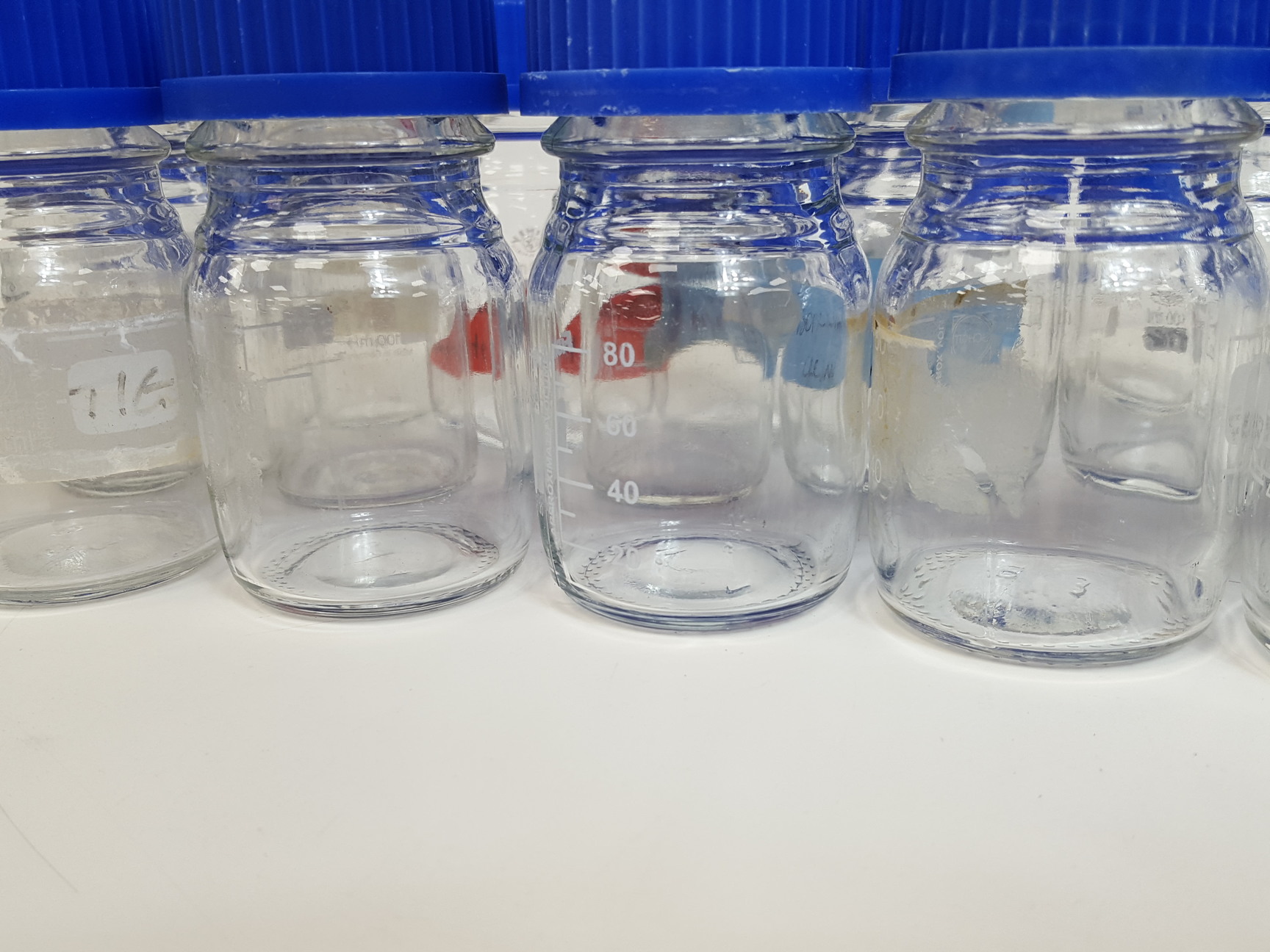 Image of 185 x Glass Laboratory Bottles with Lids - 1000ml, 500ml, 250ml, 100ml, 50ml Lab