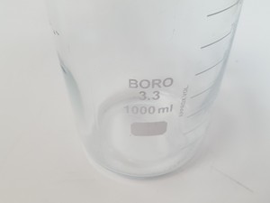 Thumbnail image of 185 x Glass Laboratory Bottles with Lids - 1000ml, 500ml, 250ml, 100ml, 50ml Lab